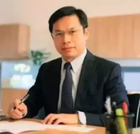上海新紀(jì)元雙語學(xué)校校長丨李海林